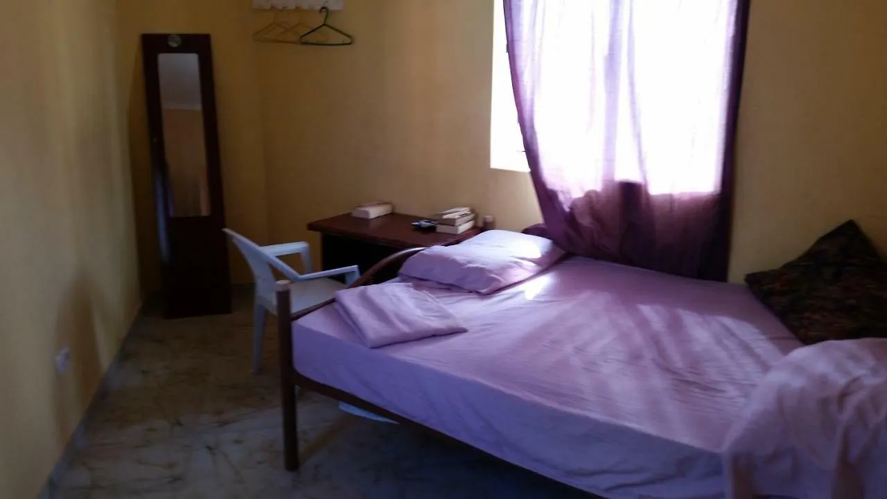 Bed and Breakfast Pensao Nosso Lar Praia 2*,  Wyspy Zielonego Przylądka